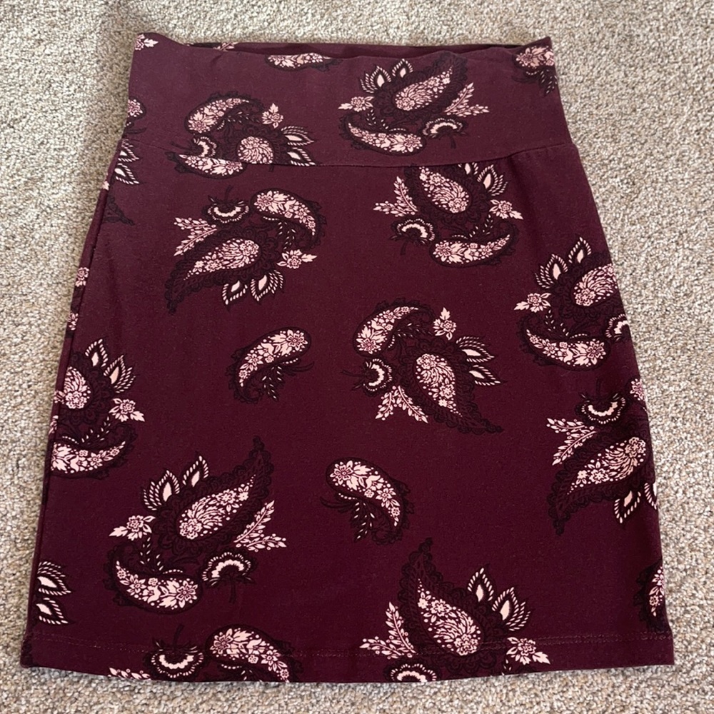 🛍 Charlotte Russe Paisley Print Bodycon Mini Skirt
